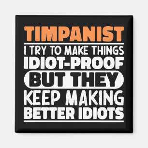 Timpanist probeert dingen timpanist trommelaar gra magneet