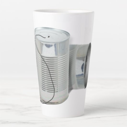 Tin Can Phone (Hoor je me NU?) Latte Mok (Voorkant)