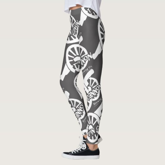 Tin Cannon logo leggings (Links)