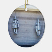 Tin-Man en Tin-vrouw Keramisch Ornament (Links)