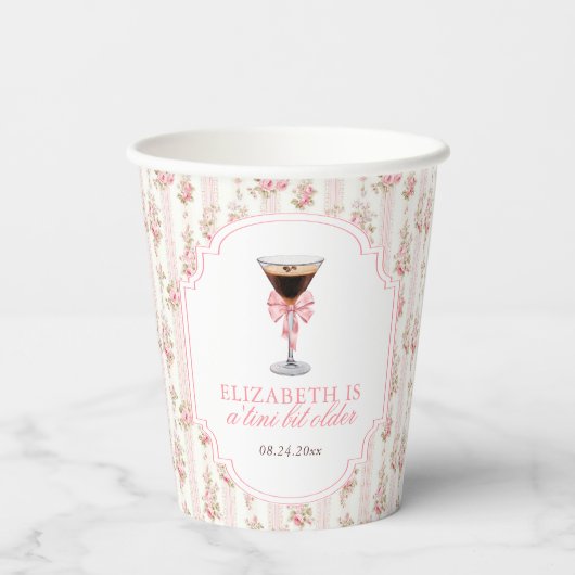 'Tini Beet Oudere Espresso Martini Coquette Verjaa Papieren Bekers (Achterkant)
