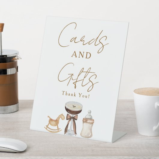 Tini One Espresso Martini Kaarten Cadeaus Baby sho Reclamebord Met Voetstuk (Insitu)