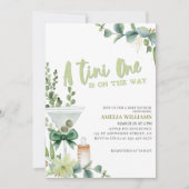 Tini one martini groen genderneutraal baby shower kaart (Voorkant)
