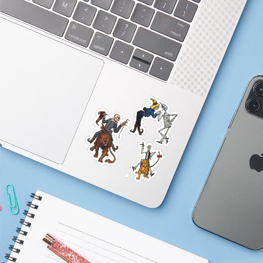  TinMan, vogelverschrikker en leeuw Sticker (Laptop met iPhone)