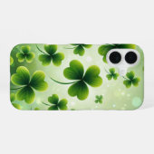 TINTEN GROENE IERSE KLAVER SHAMROCKS iPhone 16 HOESJE (Achterkant horizontaal)