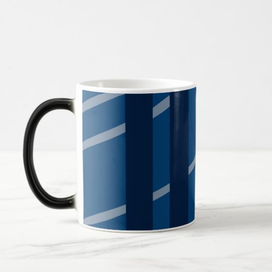 Tinten van blauwe mok (Links)