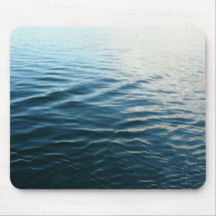 Tinten van Blauwe Water Abstracte Natuurfotografie Muismat