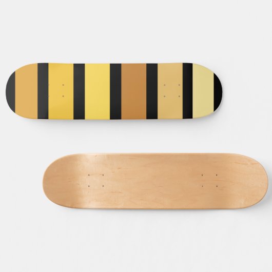 tinten van goudgele strepen op zwart persoonlijk skateboard (Horizontaal)