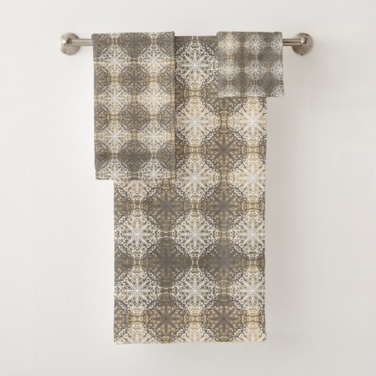 Tinten van Grijs, Beige en Wit Kant Bad Handdoek (Insitu)
