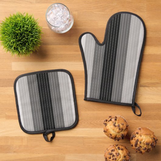 Tinten van Grijs Zwart Wit Gestreept Ovenwant & Pannenlap Set (Top down)