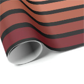 tinten van rode strepen op zwart cadeaupapier (Rol Hoek)