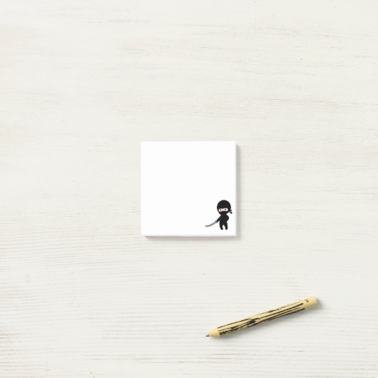 Tiny Angry Ninja Post-it® Notes (Op bureau)