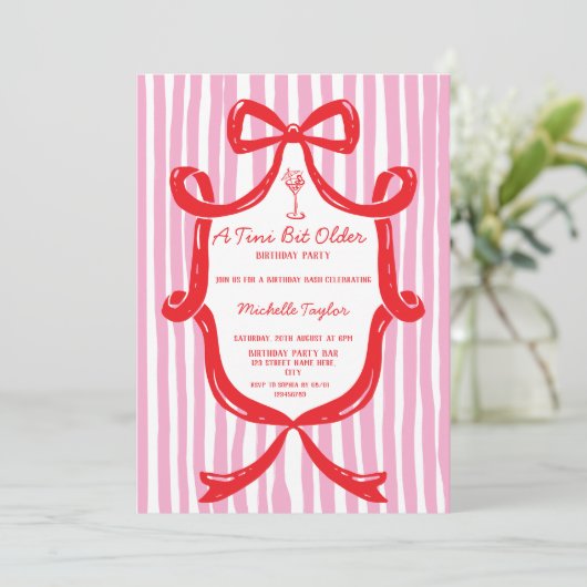 Tiny Bit Older Whimsical Martini Adult Birthday Kaart (Staand voorkant)