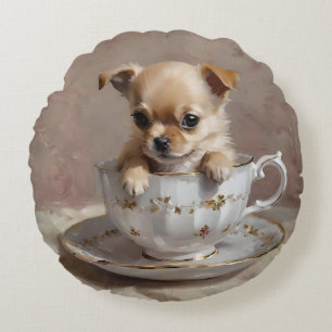 Tiny Delight: Chihuahua Puppy in een theekopje Rond Kussen