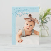 Tiny Hands Big Dreams Script Turquoise Foto Geboor Aankondiging (Staand voorkant)