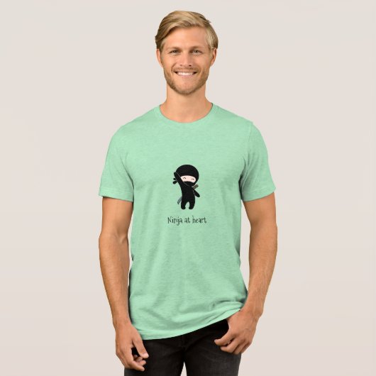 Tiny Happy Ninja in het hart Tri-Blend Shirt (Voorkant volledig)