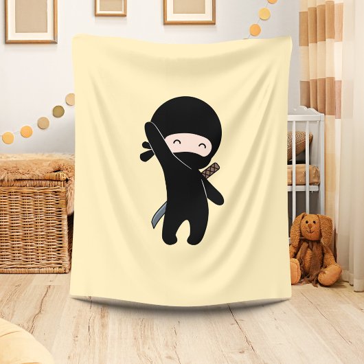 Tiny Happy Ninja op Yellow Fleece Deken