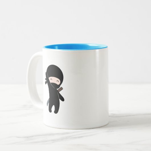 Tiny Happy Ninja Tweekleurige Koffiemok (Voorkant links)