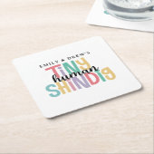 Tiny Human Shindig Schattige Paar Baby shower Kartonnen Onderzetters (Schuin)