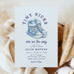 Tiny Kicks Sneakers Sports Blauw Baby shower Kaart<br><div class="desc">Vier de komende komst van een kleine kampioen met onze Tiny Kicks Sneakers Sports Blue Baby shower Invitation! Deze schattige uitnodiging is ideaal voor sportliefhebbende aanstaande ouders die gretig uitkijken naar de grootse entree van hun kleintje.</div>