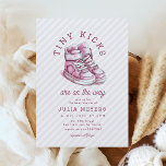 Tiny Kicks Sneakers Sports Roze Baby shower Kaart<br><div class="desc">Vier de komende komst van een kleine kampioen met onze Tiny Kicks Sneakers Sports Pink Baby shower Invitation! Deze schattige uitnodiging is ideaal voor sportliefhebbende aanstaande ouders die gretig uitkijken naar de grootse entree van hun kleintje.</div>