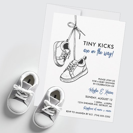 Tiny Kicks Zijn Op De Weg Baby shower Sneaker Kaart
