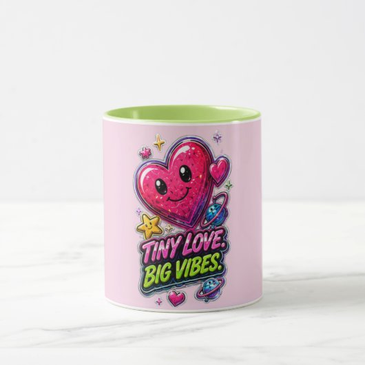 Tiny Love Big Vibes Mok 💖✨ (Midden)