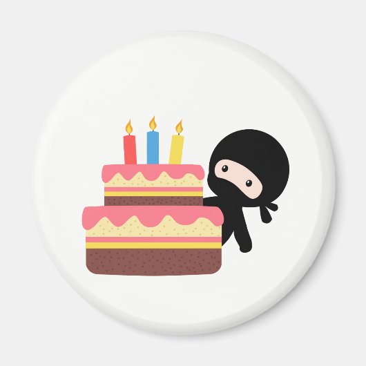 Tiny Ninja Behind Birthday Cake Magneet (Voorkant)