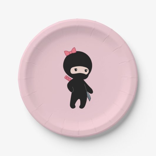 Tiny Ninja Girl op Roze Papieren Bordje (Voorkant)