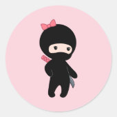 Tiny Ninja Girl op Roze Ronde Sticker (Voorkant)