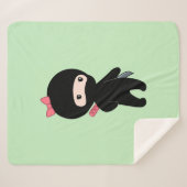 Tiny Ninja Girl over Groen Sherpa Deken (Voorkant (horizontaal))