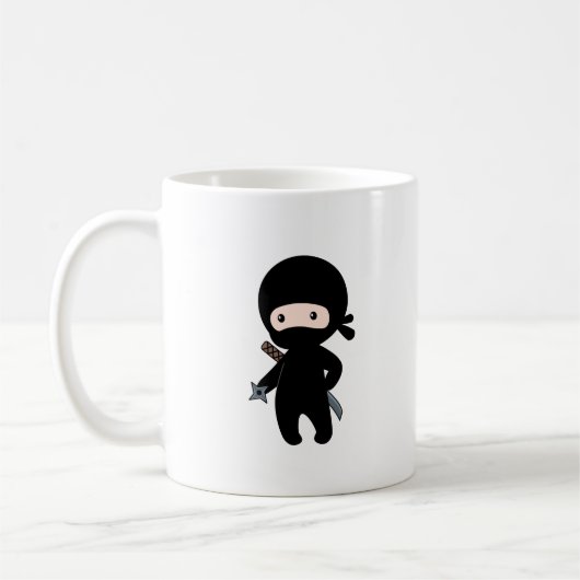 Tiny Ninja Holding Throwing Star Koffiemok (Links)