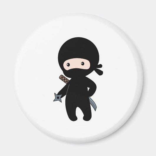Tiny Ninja Holding Throwing Star Magneet (Voorkant)
