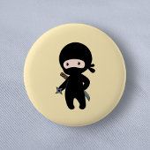 Tiny Ninja Holding Throwing Star op geel Ronde Button 5,7 Cm