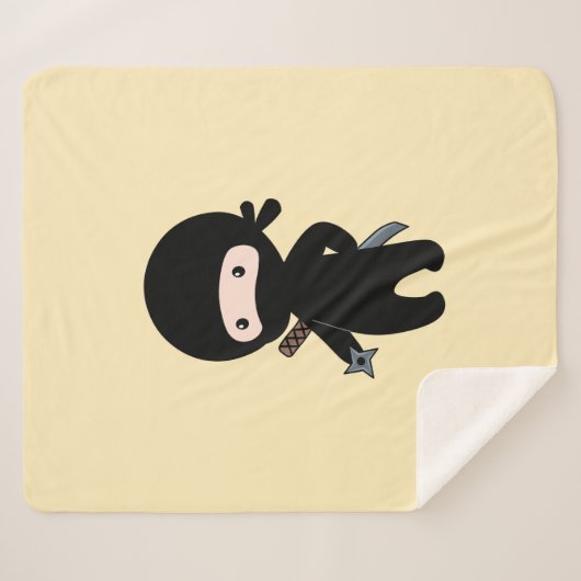 Tiny Ninja Holding Throwing Star op geel Sherpa Deken (Voorkant (horizontaal))