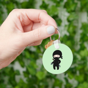 Tiny Ninja Holding Throwing Star op Green Sleutelhanger