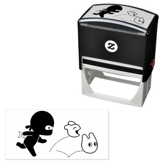 Tiny Ninja Hunting Dustbunnies Zelfinktende Stempel (In situ)