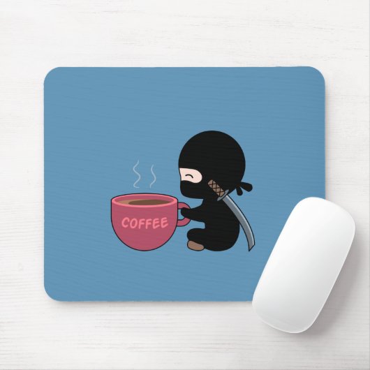 Tiny Ninja met grote koffie Mok blauw Muismat (Met muis)