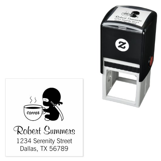 Tiny Ninja met Large Coffee Mok Address Zelfinktende Stempel (In situ)