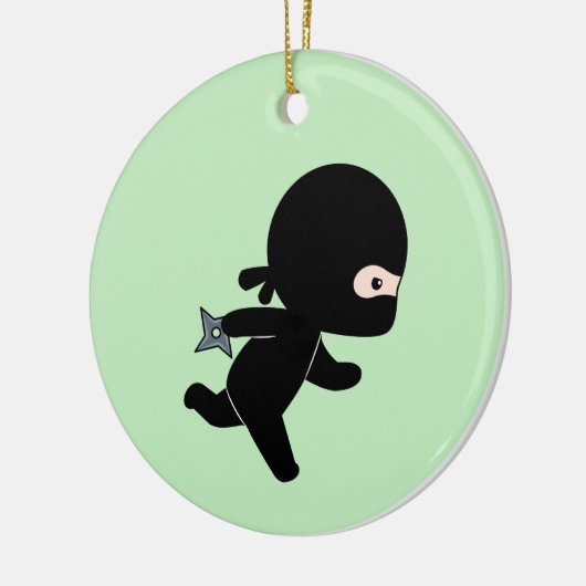 Tiny Ninja Op groen Keramisch Ornament (Links)