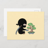 Tiny Ninja Watering Bonsai Tree on Yellow Briefkaart (Voorkant / Achterkant)