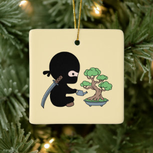 Tiny Ninja Watering Bonsai Tree on Yellow Keramisch Ornament