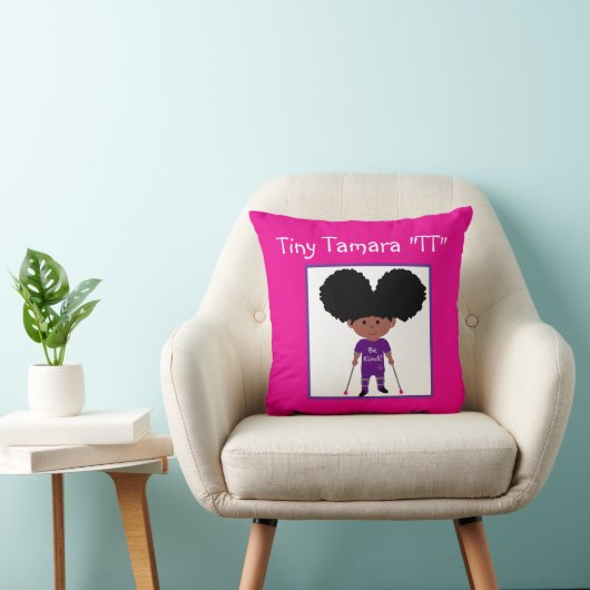 Tiny Tamara TT Sierkussen 16" x 16" (Stoel)