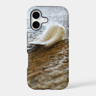 Tiny White Feather Hoesje