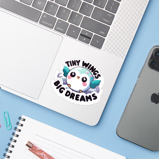 Tiny Wings Big Dreams Sticker (Laptop met iPhone)