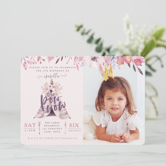 Tipi verjaardagsfeestje uitnodigen. kaart (Staand voorkant)