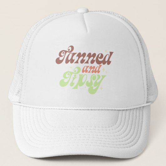Tipsy leuke zomerretro quote typografie trucker pet (Voorkant)