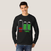 Tired Dad Low Battery Twins Full Charge Father's D T-shirt (Voorkant volledig)
