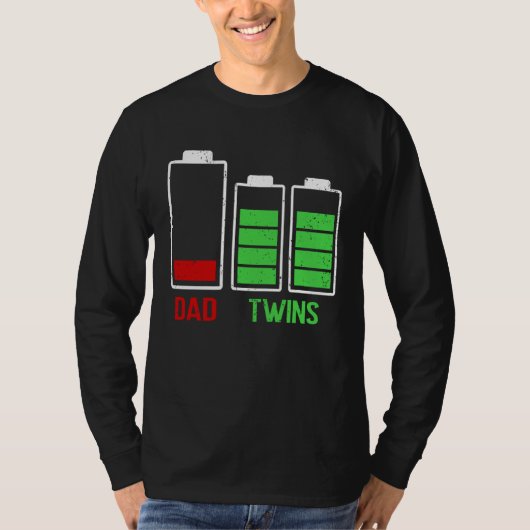 Tired Dad Low Battery Twins Full Charge Father's D T-shirt (Voorkant)