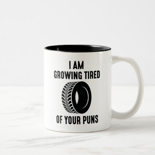 Tired Puns Tweekleurige Koffiemok (Rechts)